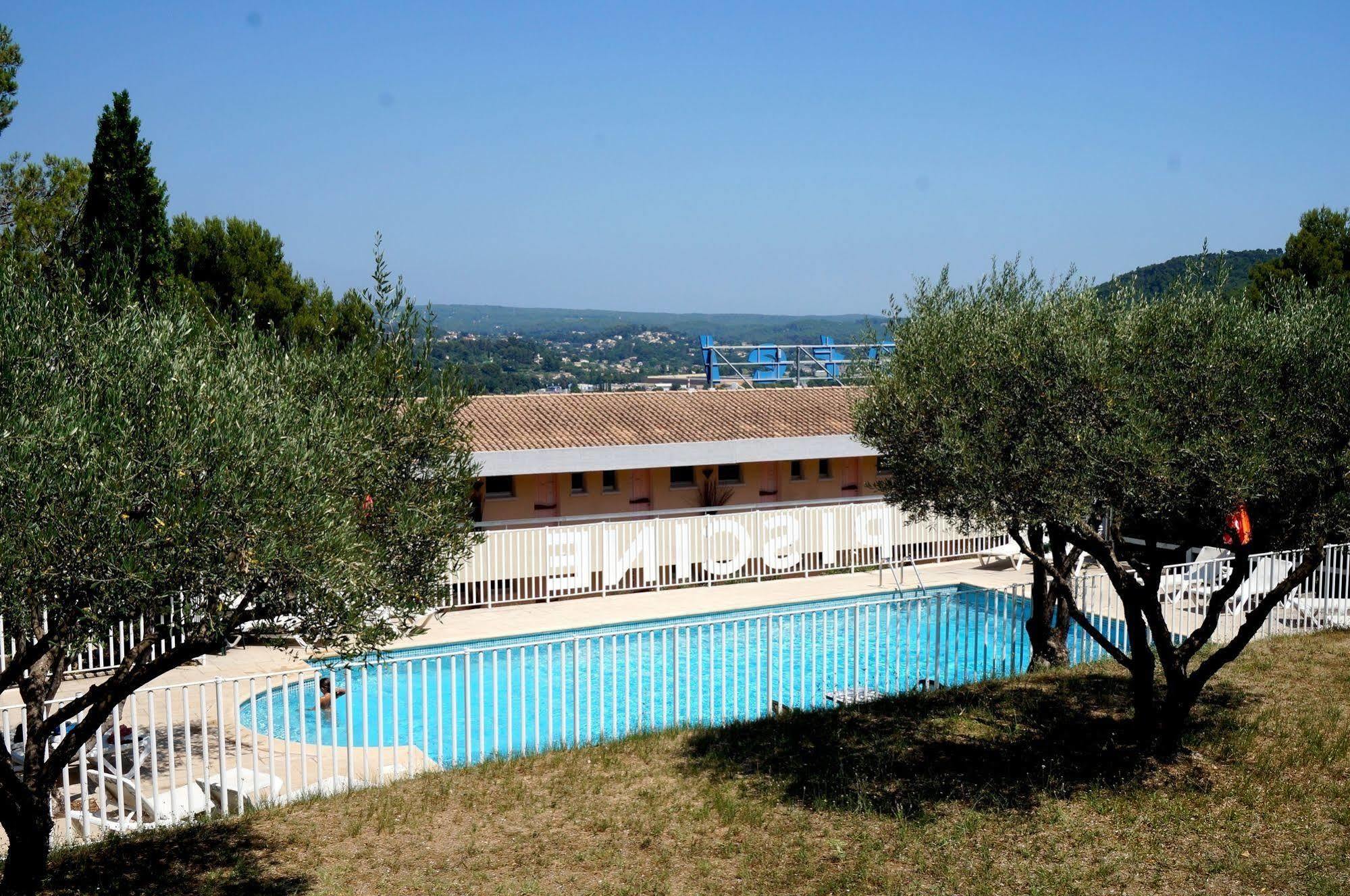 Logis Hotel Le Col De L'Ange Ντραγκινιάν Εξωτερικό φωτογραφία